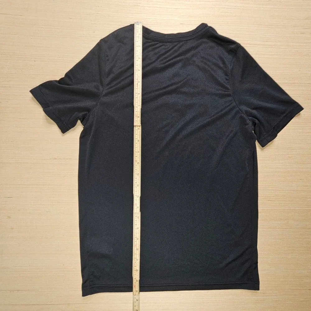 Nike T-Shirt‎ Kids L Black Swoosh Dri-Fit AR5307-011 Athletic Graphic